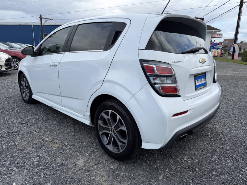 2017 Chevrolet Sonic LT Auto