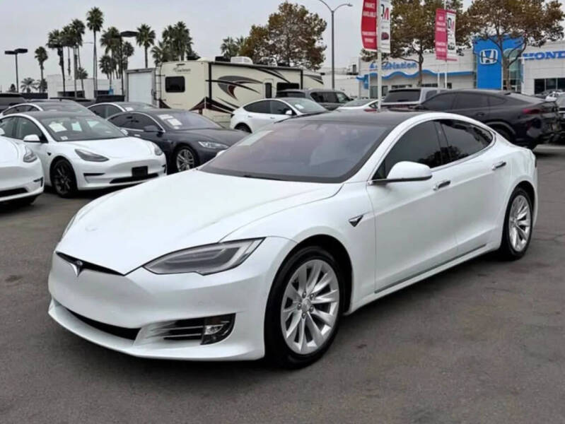 2019 Tesla Model S Standard Range