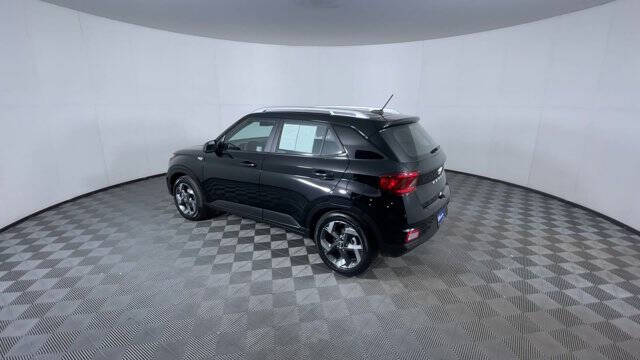 2024 Hyundai Venue SEL