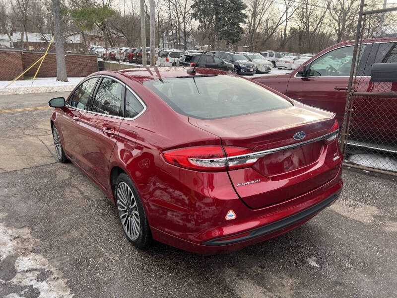 2017 Ford Fusion SE