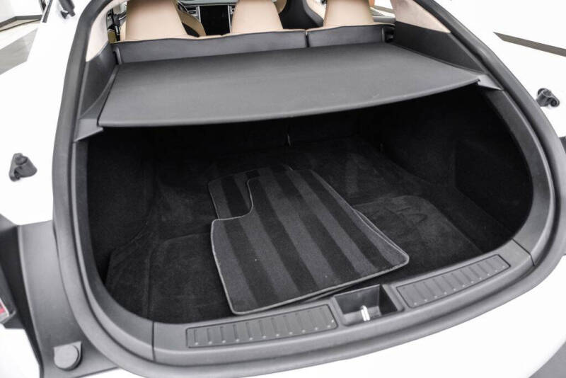 2017 Tesla Model S 90D