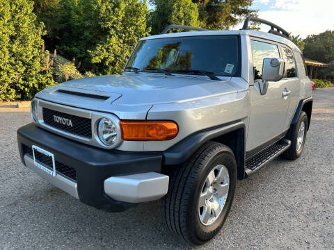 2007 Toyota FJ Cruiser for sale at Santa Barbara Auto Connection in Goleta CA