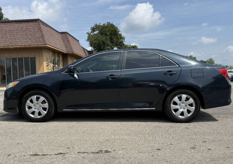 2014 Toyota Camry LE