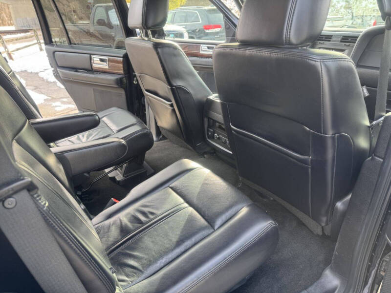 2017 Lincoln Navigator Select