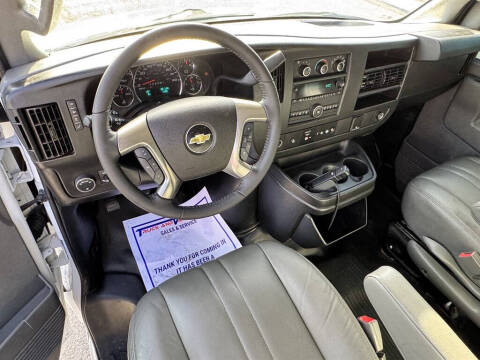 2021 Chevrolet Express 2500
