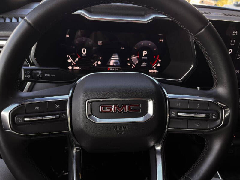 2025 GMC Canyon Elevation