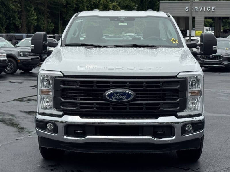 2025 Ford F-350 Super Duty XL