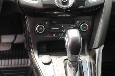 2018 Ford Focus Titanium