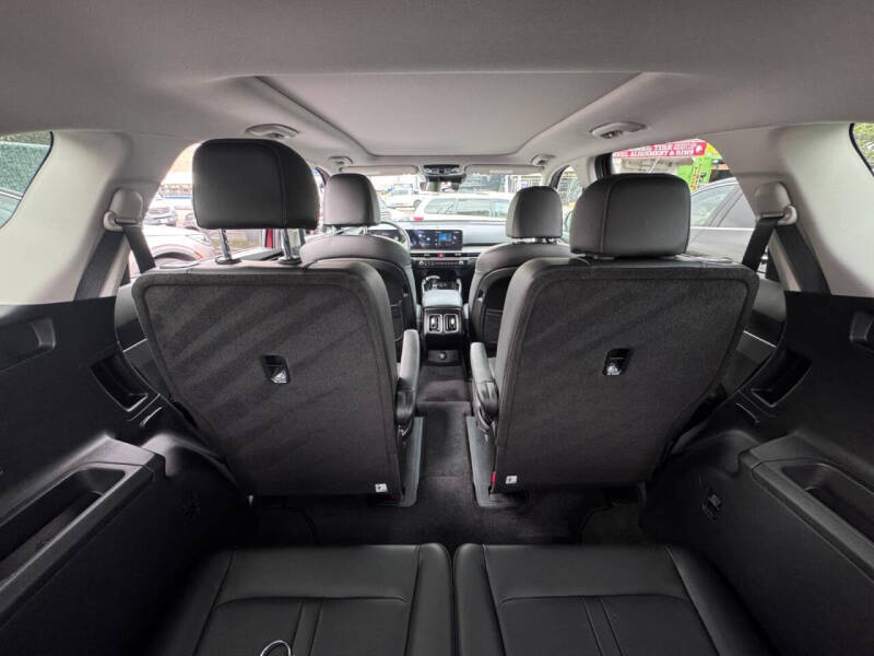 2024 Kia Sorento X-Line EX