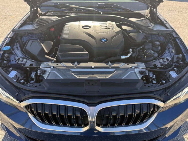 2024 BMW 3 Series 330i