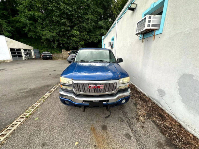 2004 GMC Sierra 2500HD
