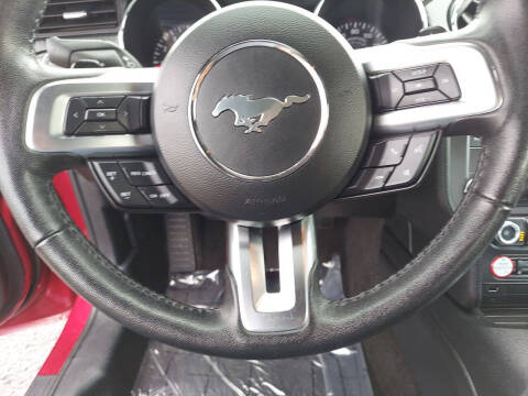 2017 Ford Mustang V6