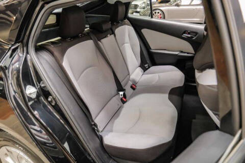 2020 Toyota Prius LE