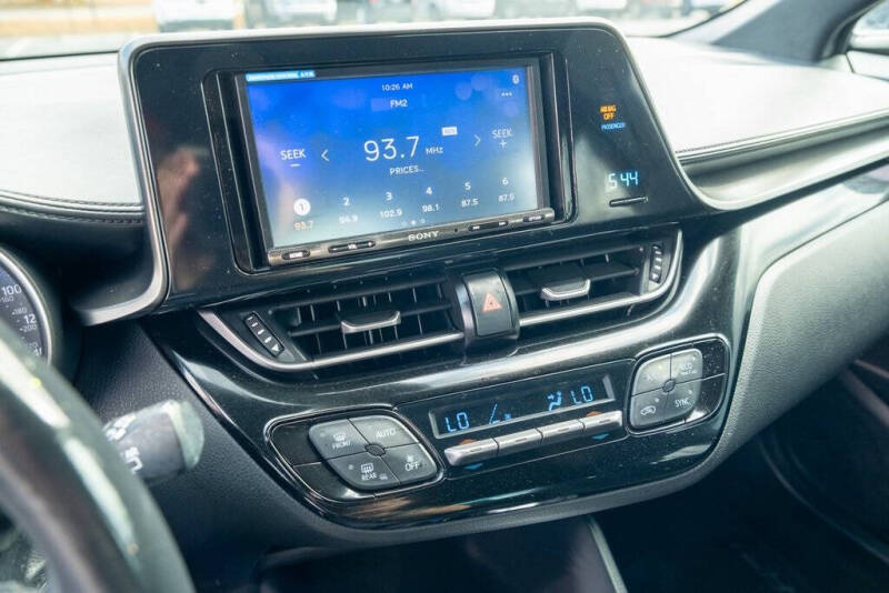 2018 Toyota C-HR XLE