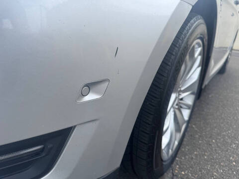 2016 Ford Taurus Limited