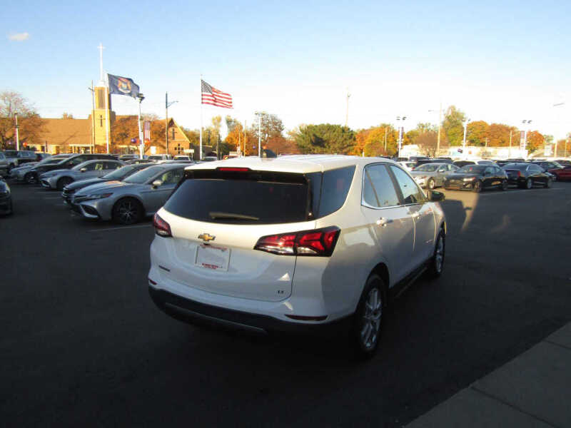 2023 Chevrolet Equinox LT