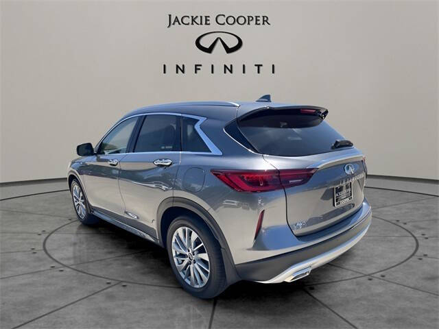 2025 Infiniti QX50 Luxe