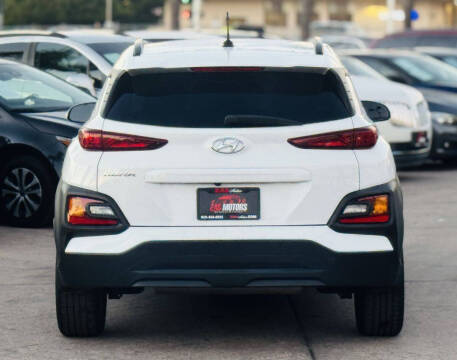 2021 Hyundai Kona SEL