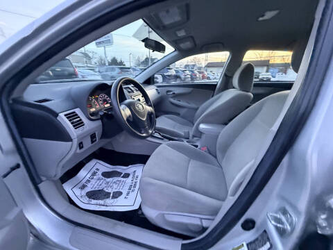 2013 Toyota Corolla LE