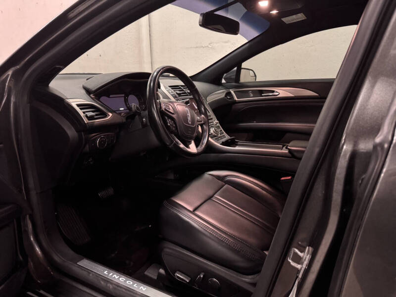 2017 Lincoln MKZ Premiere