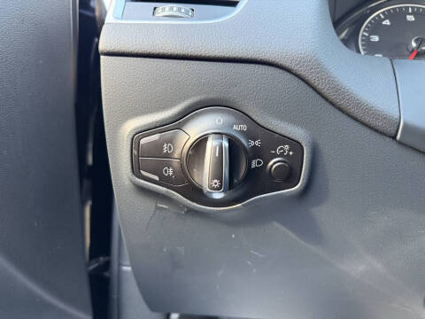 2014 Audi Q5 2.0T quattro Premium