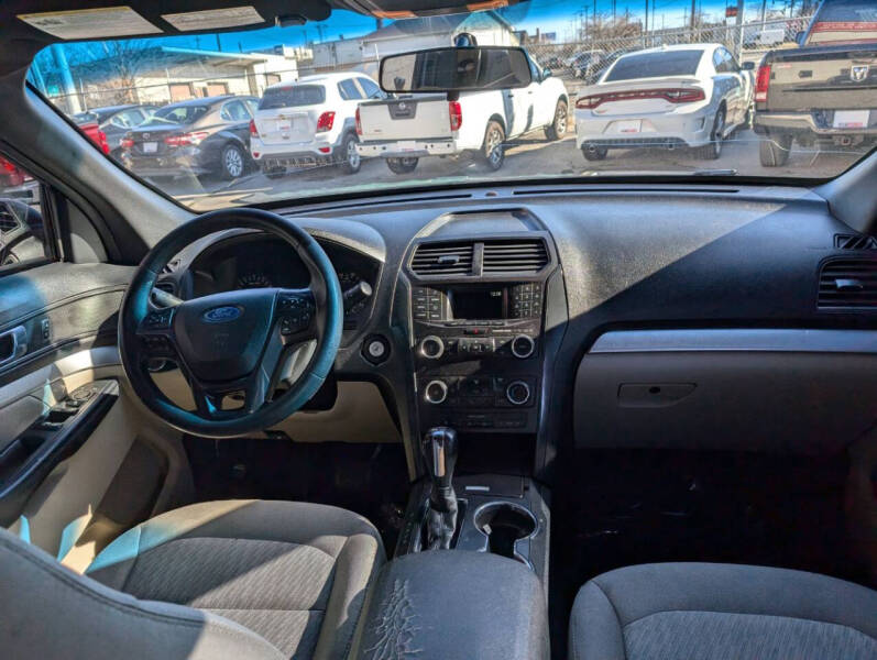 2018 Ford Explorer