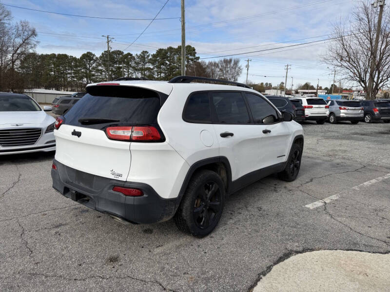 2017 Jeep Cherokee Sport Altitude
