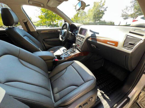 2012 Audi Q5 2.0T quattro Premium Plus