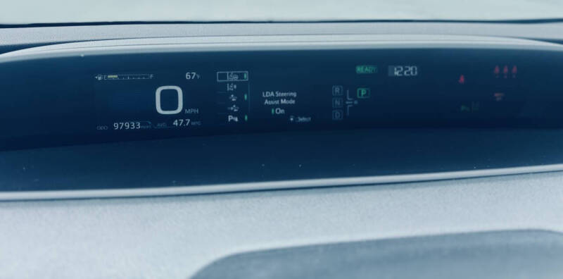 2017 Toyota Prius Two