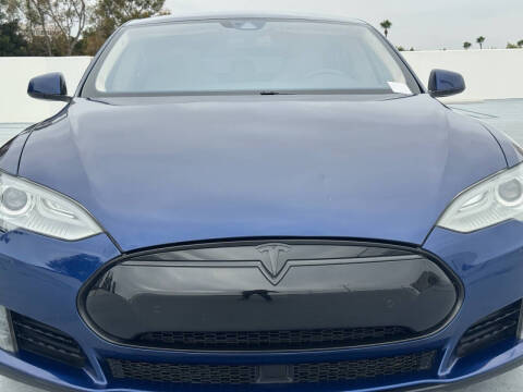 2015 Tesla Model S P85D