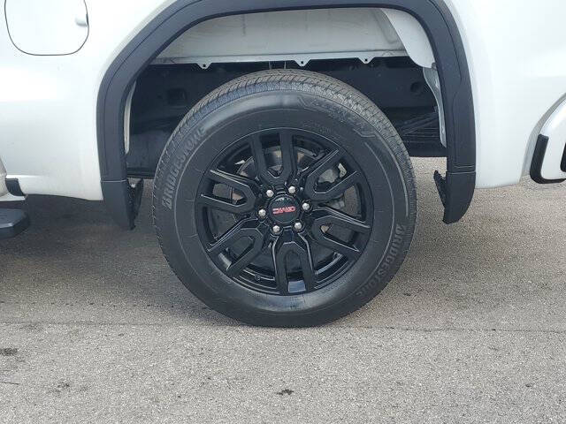 2023 GMC Sierra 1500 Elevation