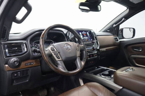 2021 Nissan Titan Platinum Reserve