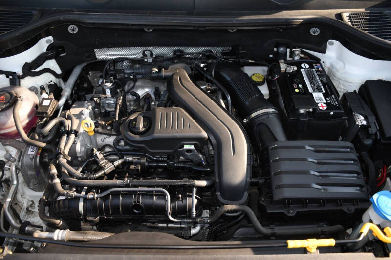 2022 Volkswagen Taos SE