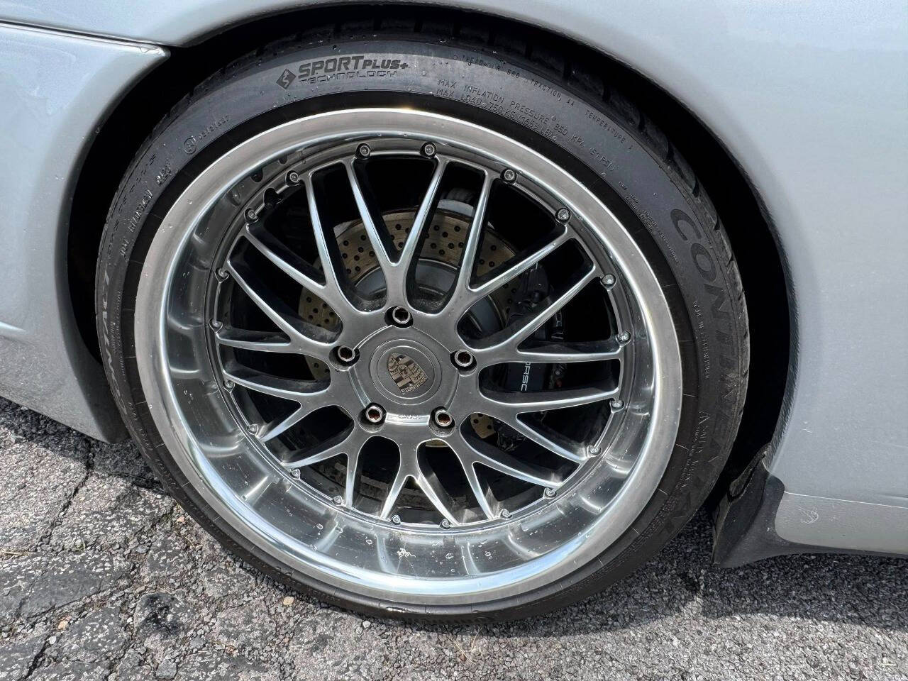 1999 Porsche 911 39