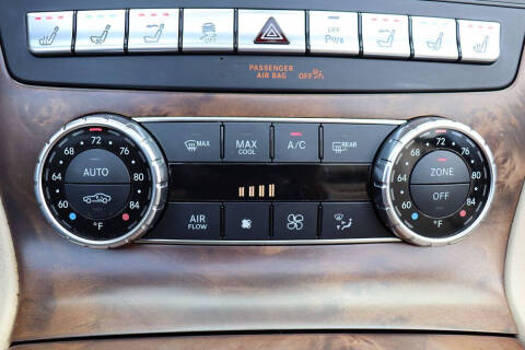 2017 Mercedes-Benz SL-Class