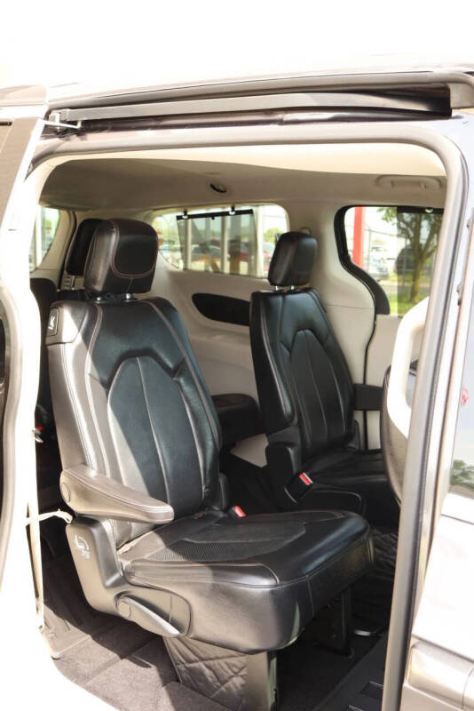 2018 Chrysler Pacifica Touring L