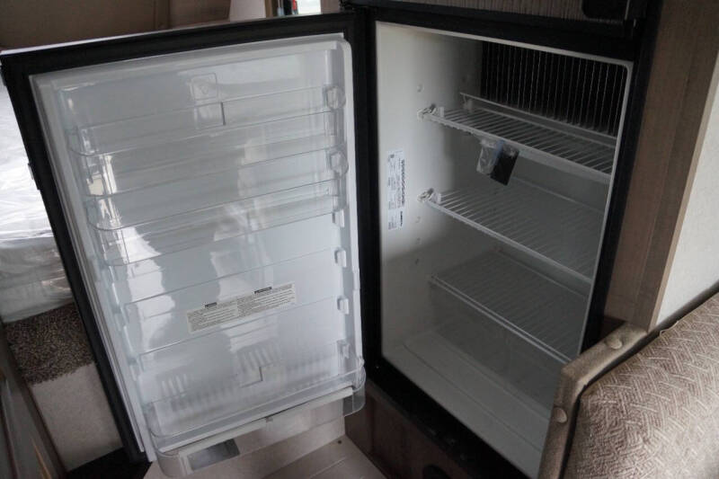 2025 Adventurer 86FB