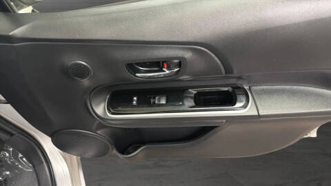 2015 Toyota Prius c One