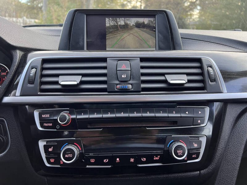 2018 BMW 3 Series 330i