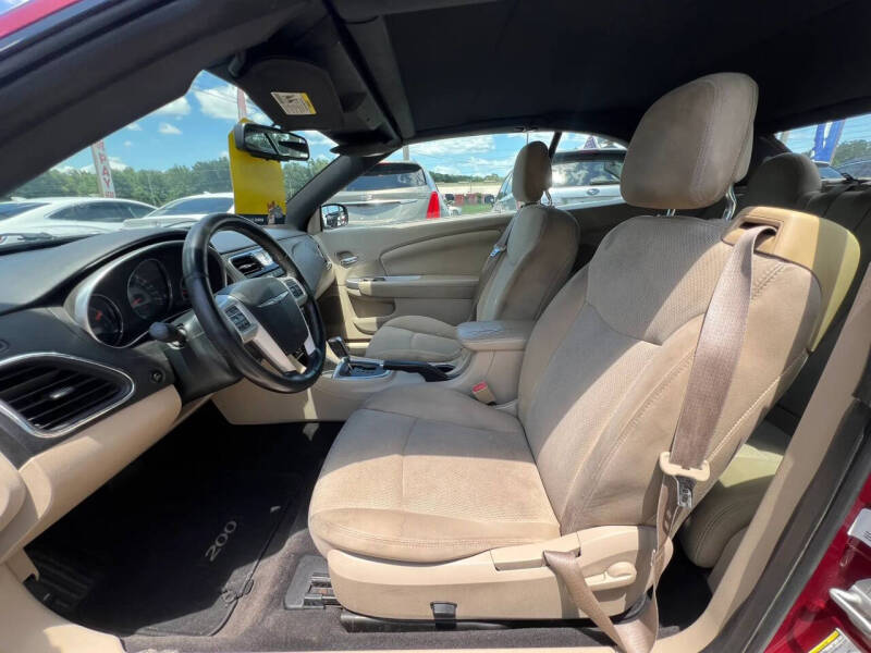 2012 Chrysler 200 Touring