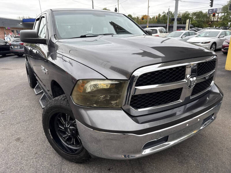 2015 RAM 1500 SLT