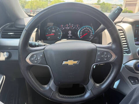2017 Chevrolet Suburban LT