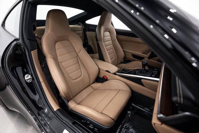 2024 Porsche 911 Carrera 4S