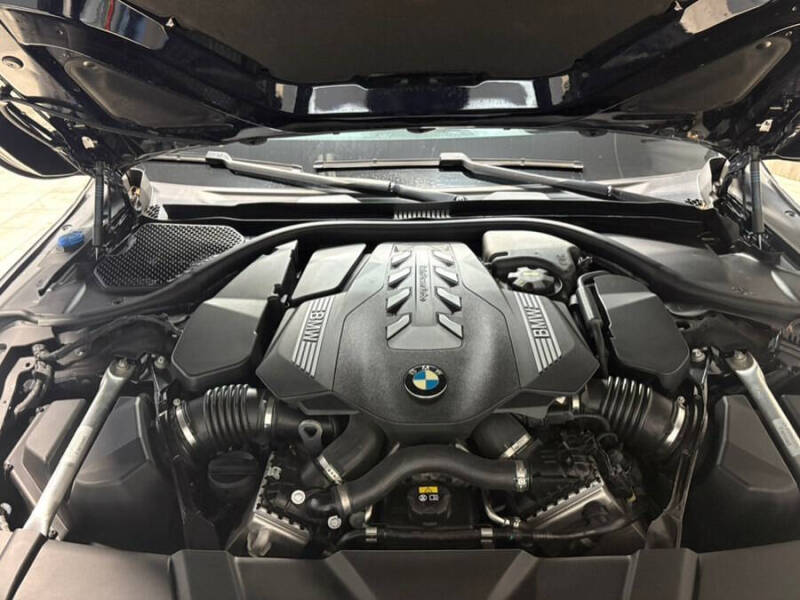 2022 BMW 7 Series 750i xDrive