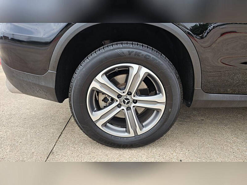 2019 Mercedes-Benz GLC GLC 300