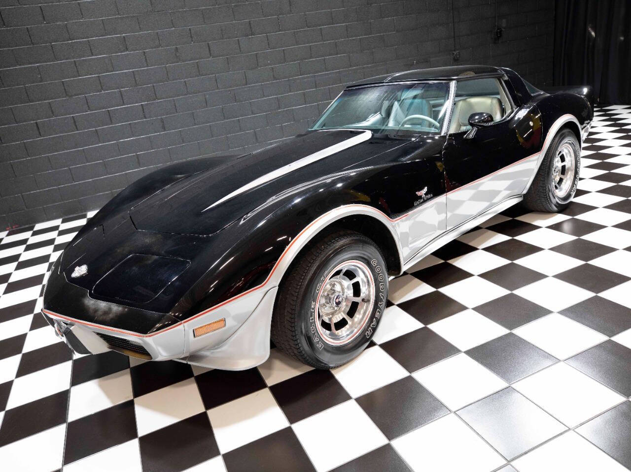 1978 Chevrolet Corvette 4