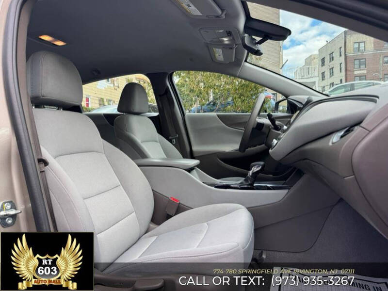 2022 Chevrolet Malibu LT