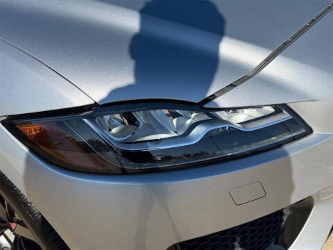 2019 Jaguar F-PACE S