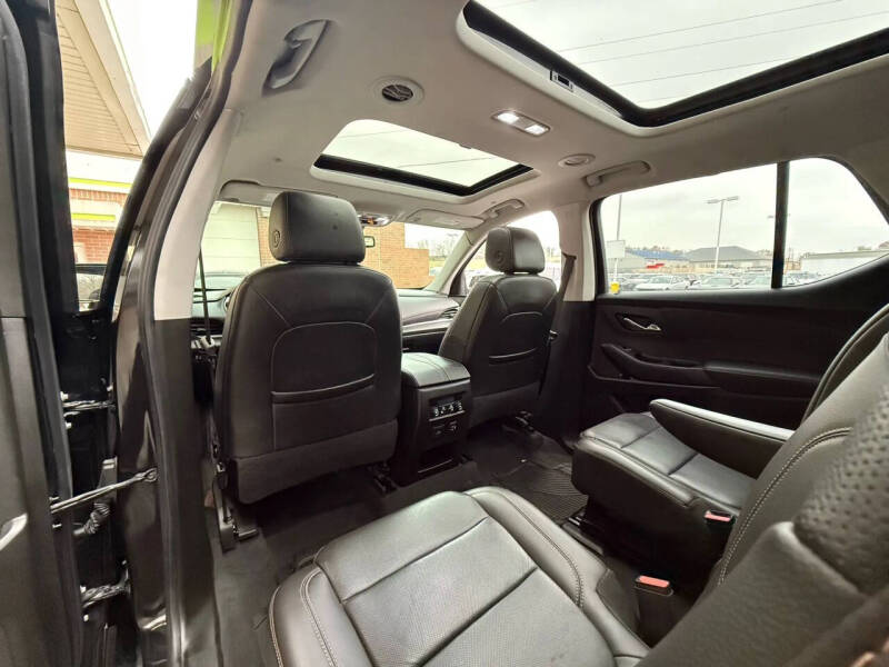 2021 Chevrolet Traverse Premier