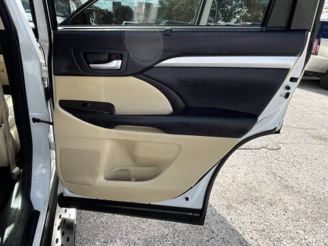 2017 Toyota Highlander XLE